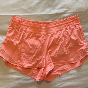 Lululemon Hotty Hot Short
